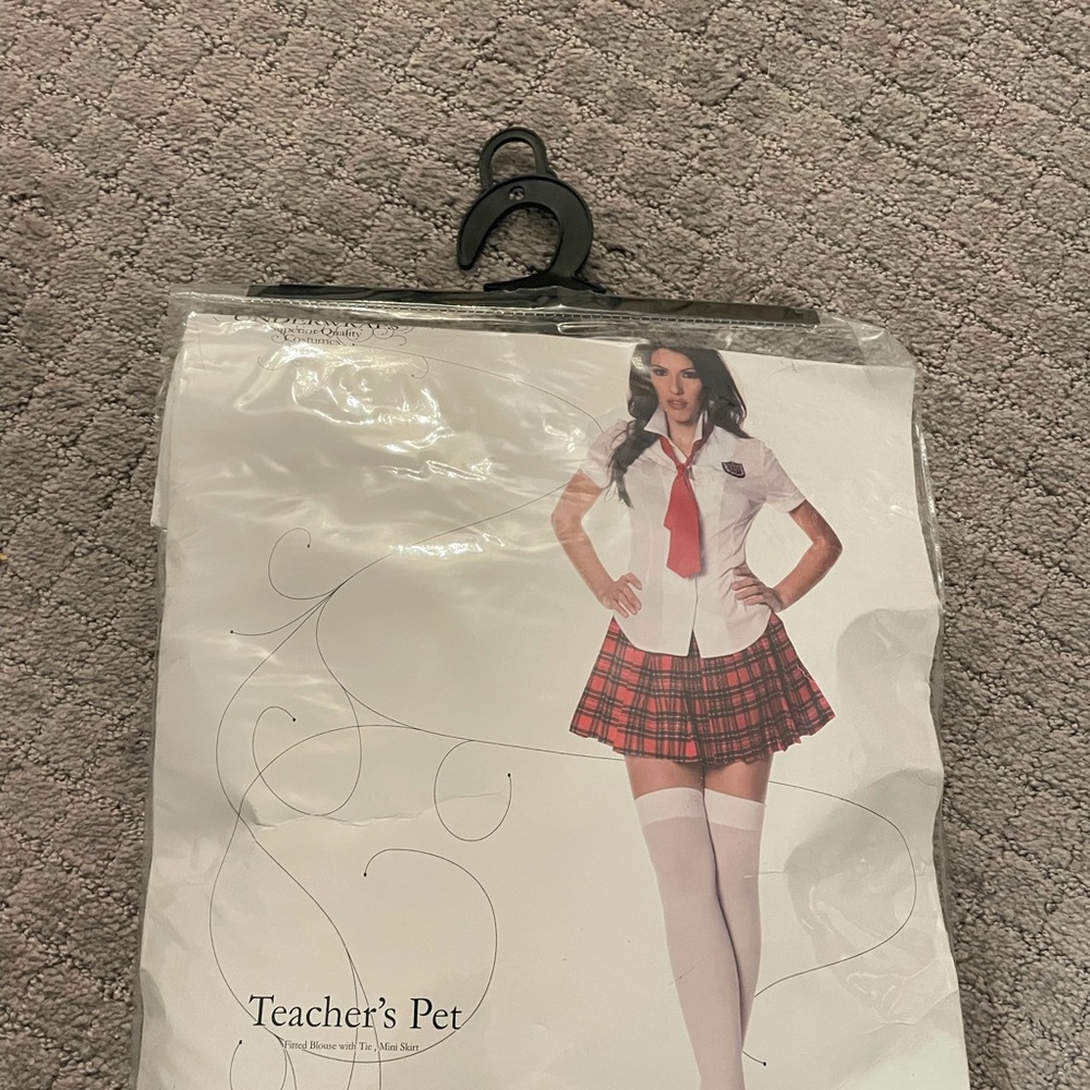 Costume: Teacher's Pet, White/Red/Black; Size: Small - Picture 4 of 6